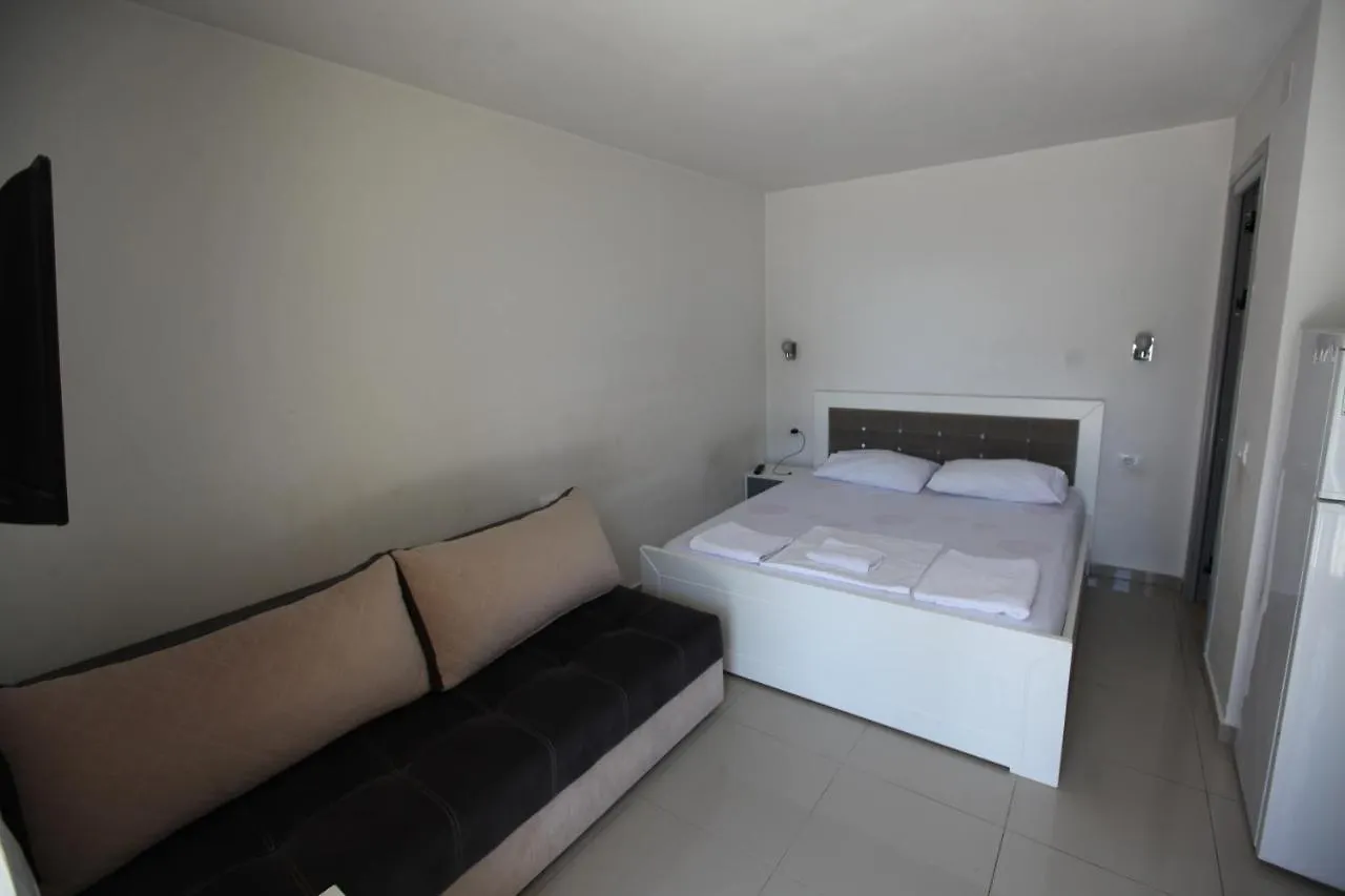 Apartment Vila Anhel Ksamil